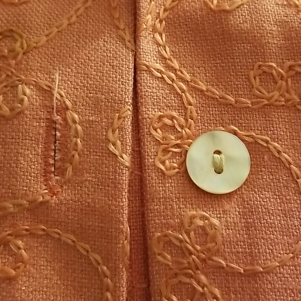 Clothes - Picture 5 of 5